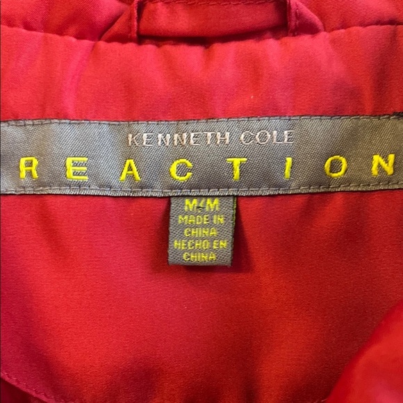 Kenneth Cole Reaction Women's Down Filled Red Puffer Vest Packable - Picture 2 of 13